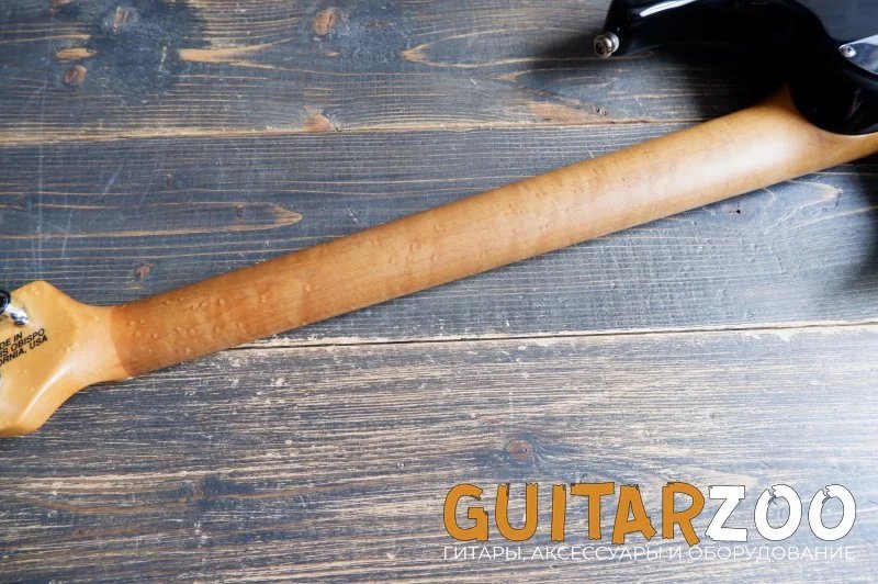 Ernie Ball Music Man Silhouette H-H — фото 27